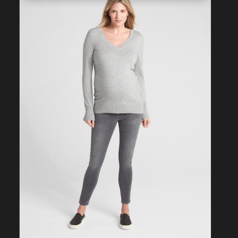 NWT GAP Maternity Soft Skinny Jean 28,29,30 SHORT